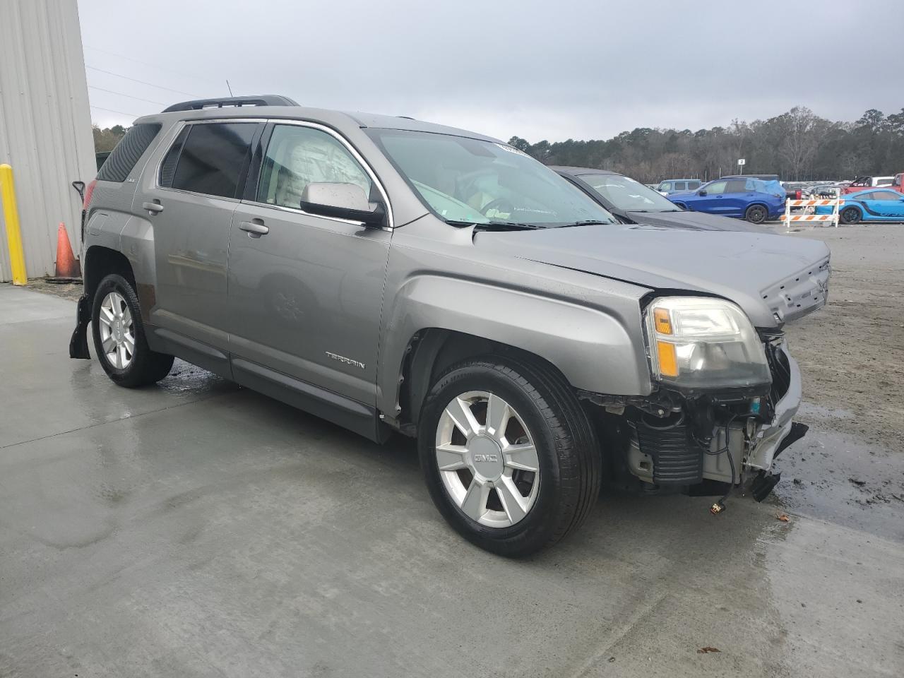 2012 GMC Terrain - Image 4