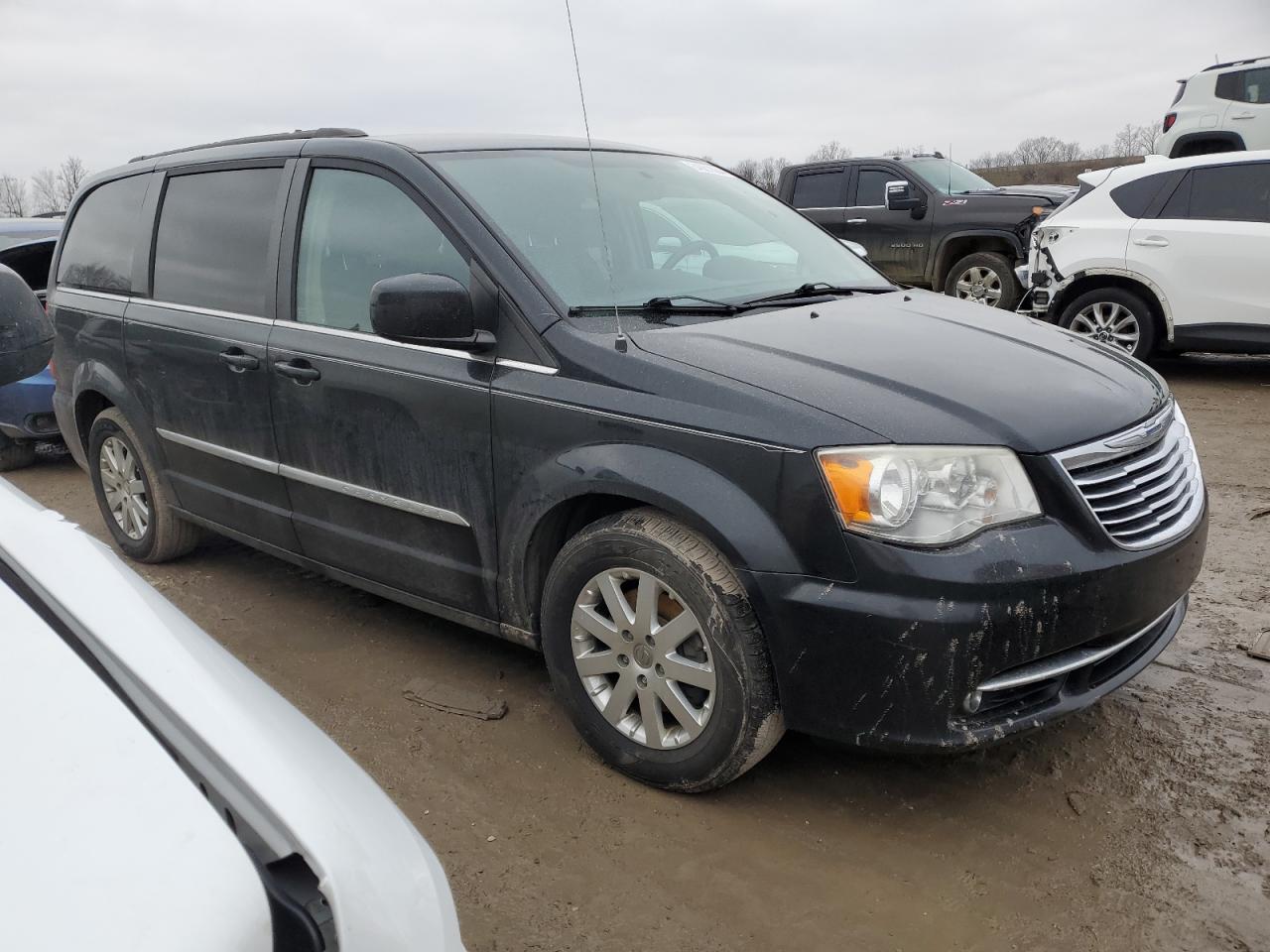 VIN 2C4RC1BG2ER368109 2014 CHRYSLER MINIVAN no.4