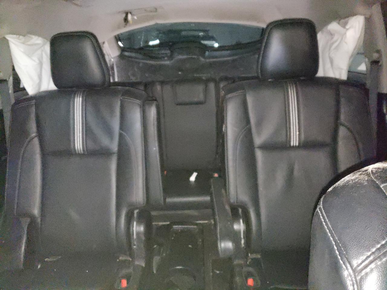 2017 Toyota Highlander - Image 10