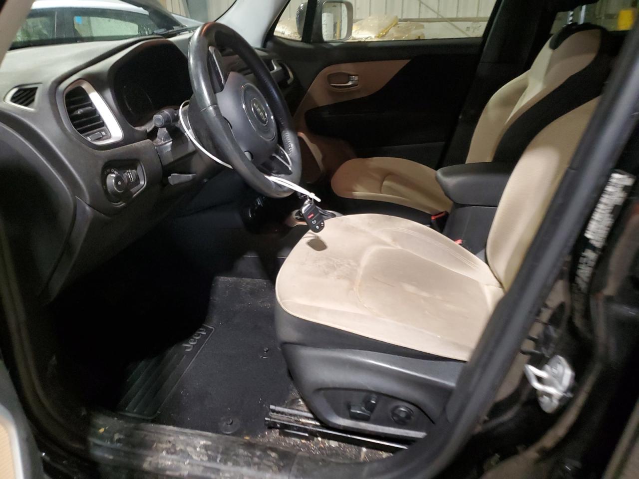 2015 Jeep Renegade - Image 7