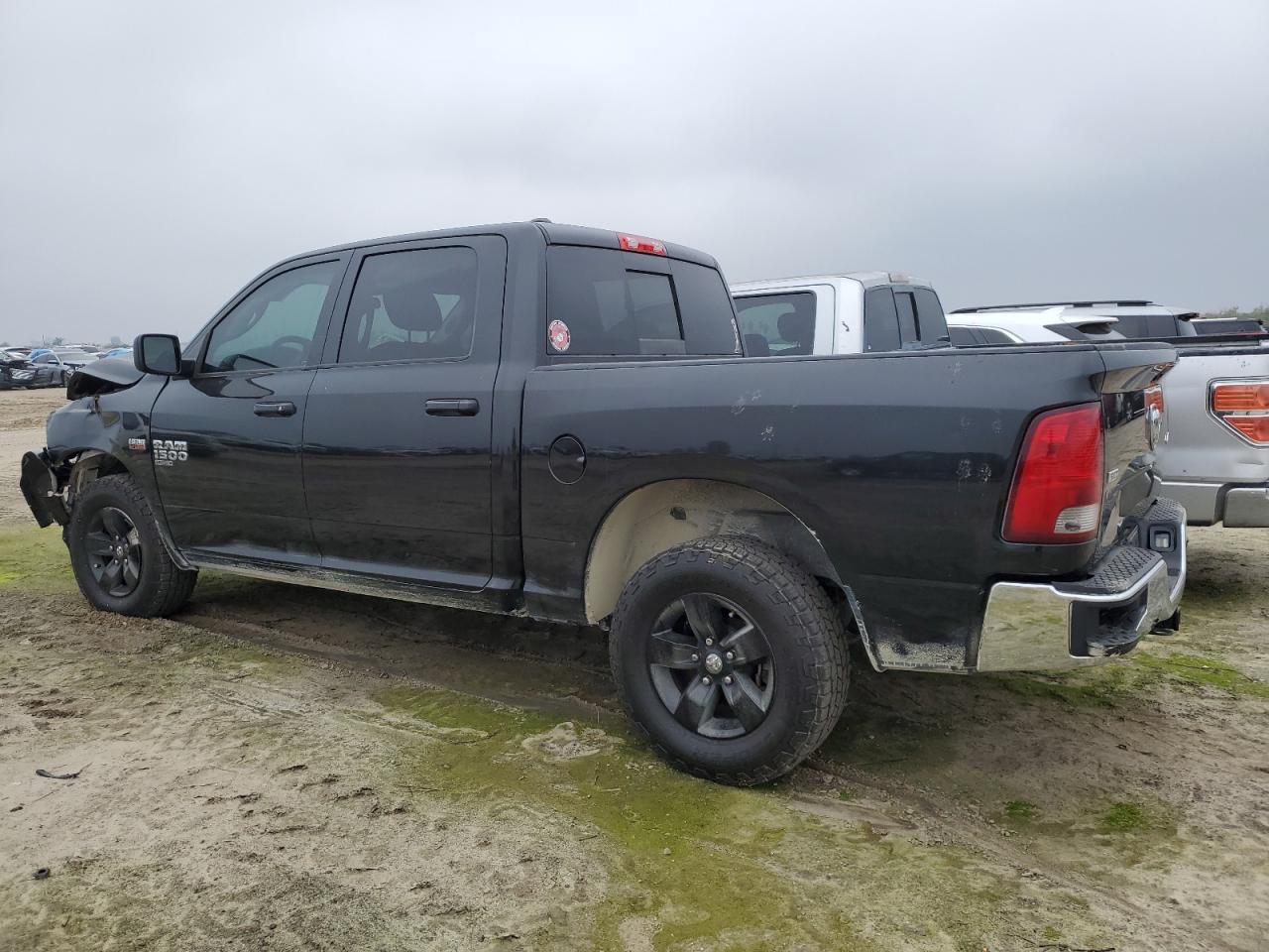 VIN 1C6RR7LT2KS527628 2019 RAM 1500 no.2