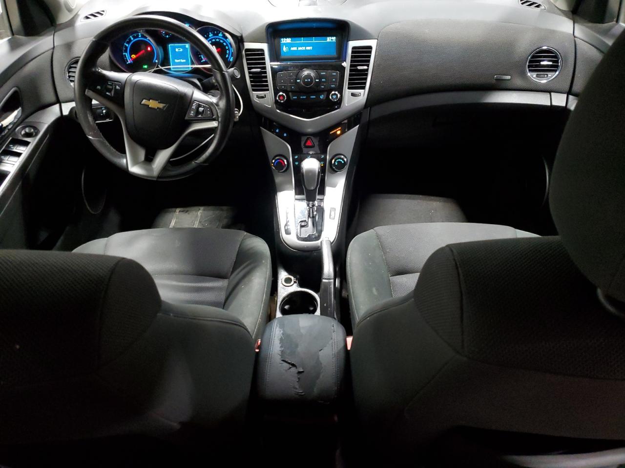 2012 Chevrolet Cruze - Image 8