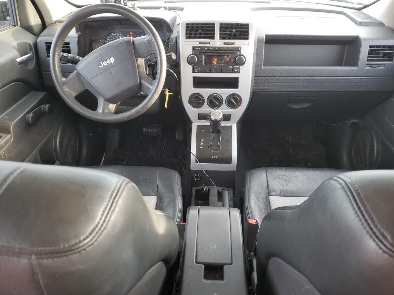 2008 Jeep Liberty (Patriot) - Image 8
