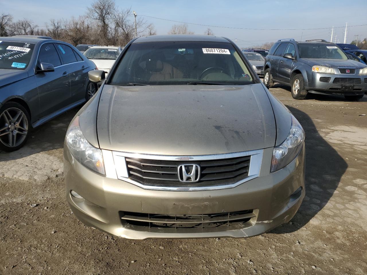2009 Honda Accord - Image 5