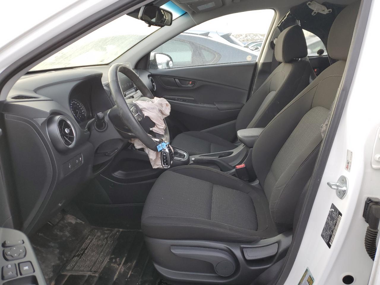 2022 Hyundai Kona Sel VIN: KM8K2CAB0NU765967 Lot: 83831974