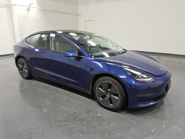  TESLA MODEL 3 2022 Синий