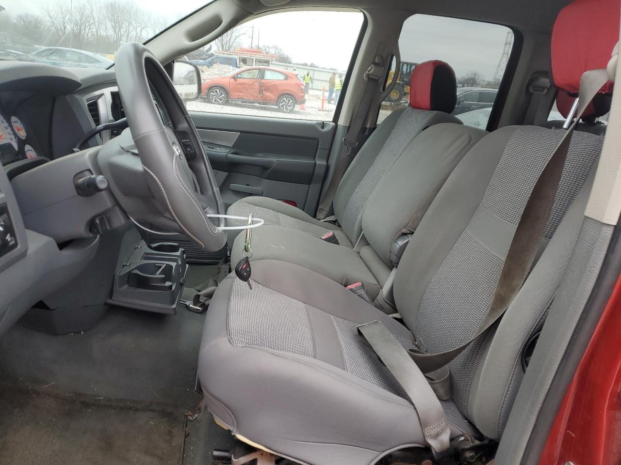 2007 Dodge RAM - Image 7