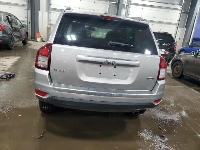  JEEP COMPASS 2016 Серебристый