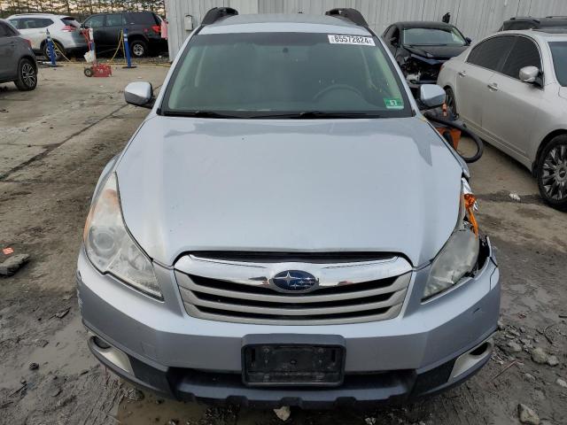  SUBARU OUTBACK 2012 Srebrny