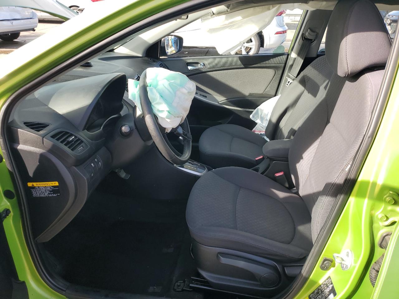 2013 Hyundai Accent - Image 7