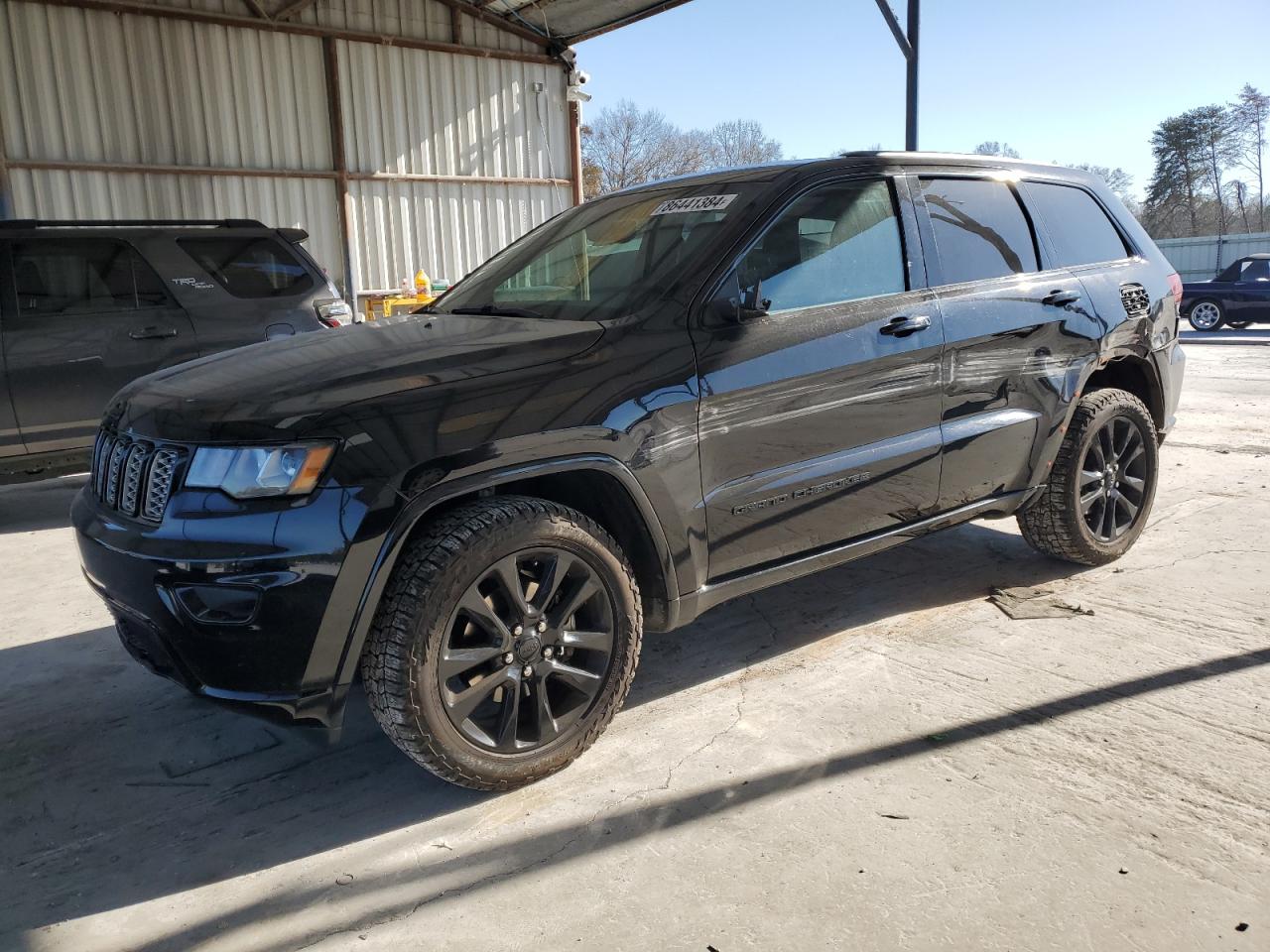 2017 Jeep Grand Cherokee - Image 1