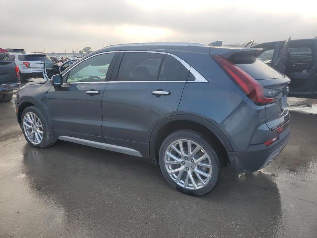  CADILLAC XT4 2021 Синий