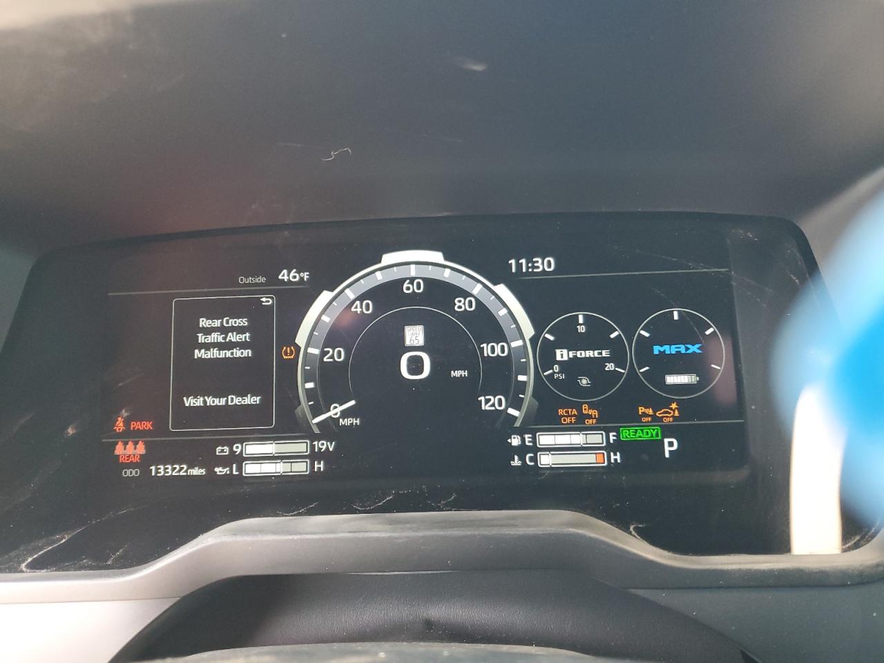 2023 Toyota Tundra - Image 9