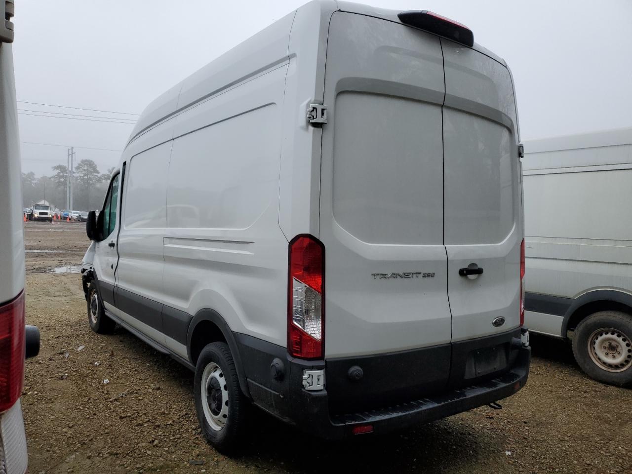 VIN 1FTBR1X84PKA94964 2023 FORD TRANSIT no.2