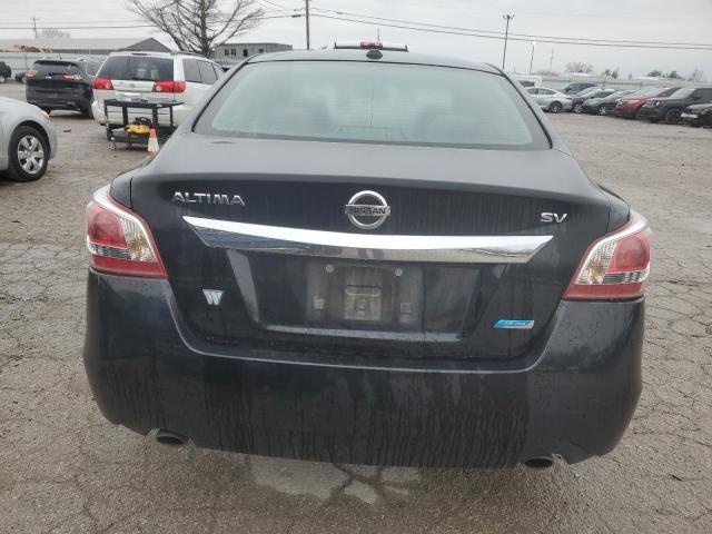 Sedans NISSAN ALTIMA 2013 Czarny