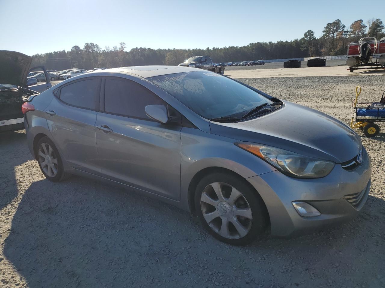 2013 Hyundai Elantra - Image 4