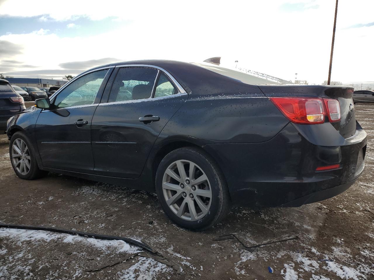 2015 Chevrolet Malibu - Image 2