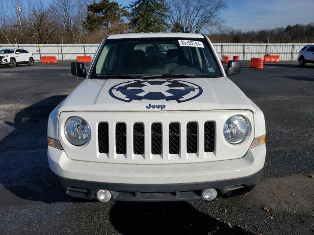  JEEP PATRIOT 2016 Biały