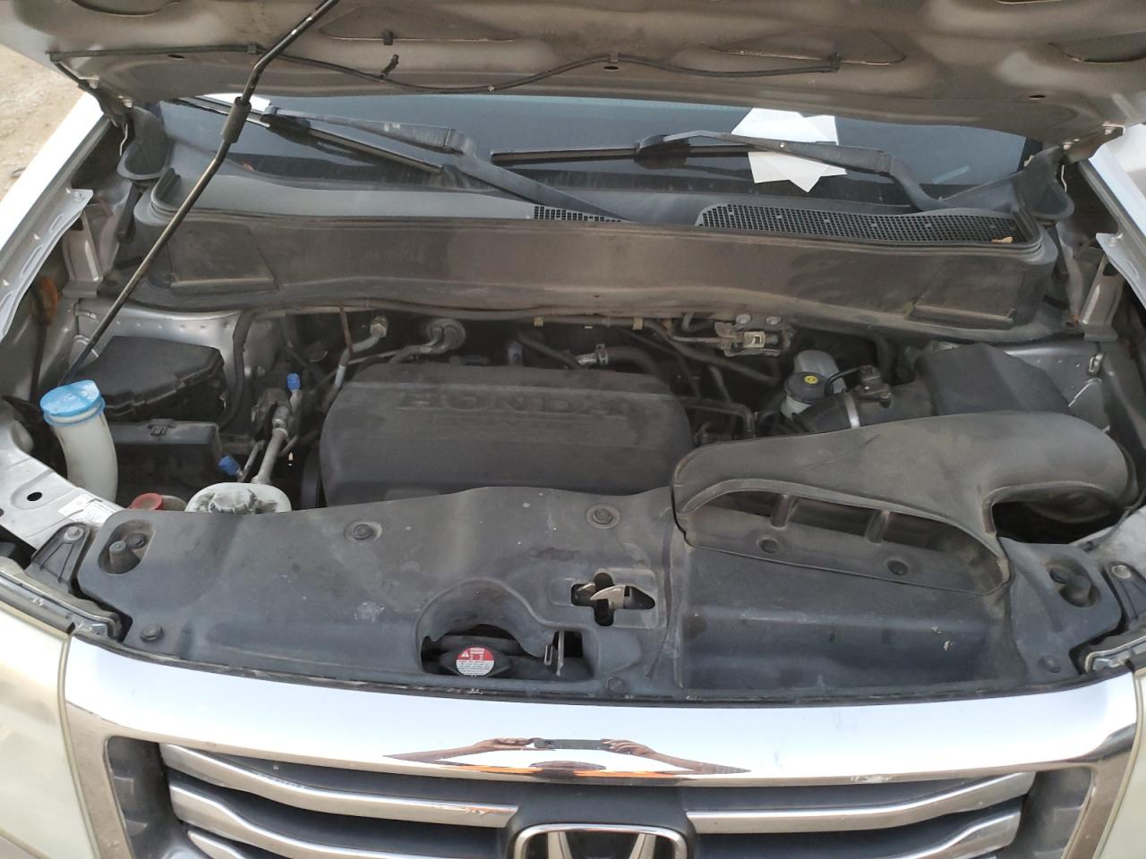 2014 Honda Pilot - Image 12