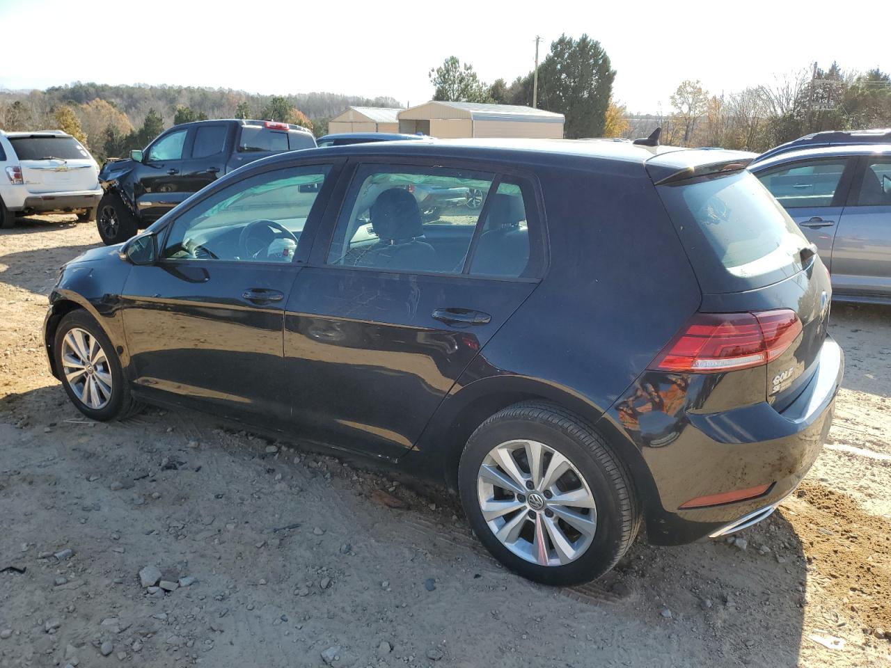 2019 Volkswagen Golf - Image 2
