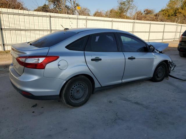 Sedans FORD FOCUS 2013 Szary