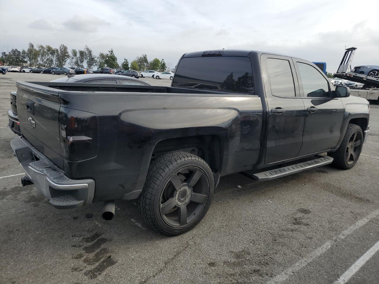 2014 Chevrolet Silverado - Image 3