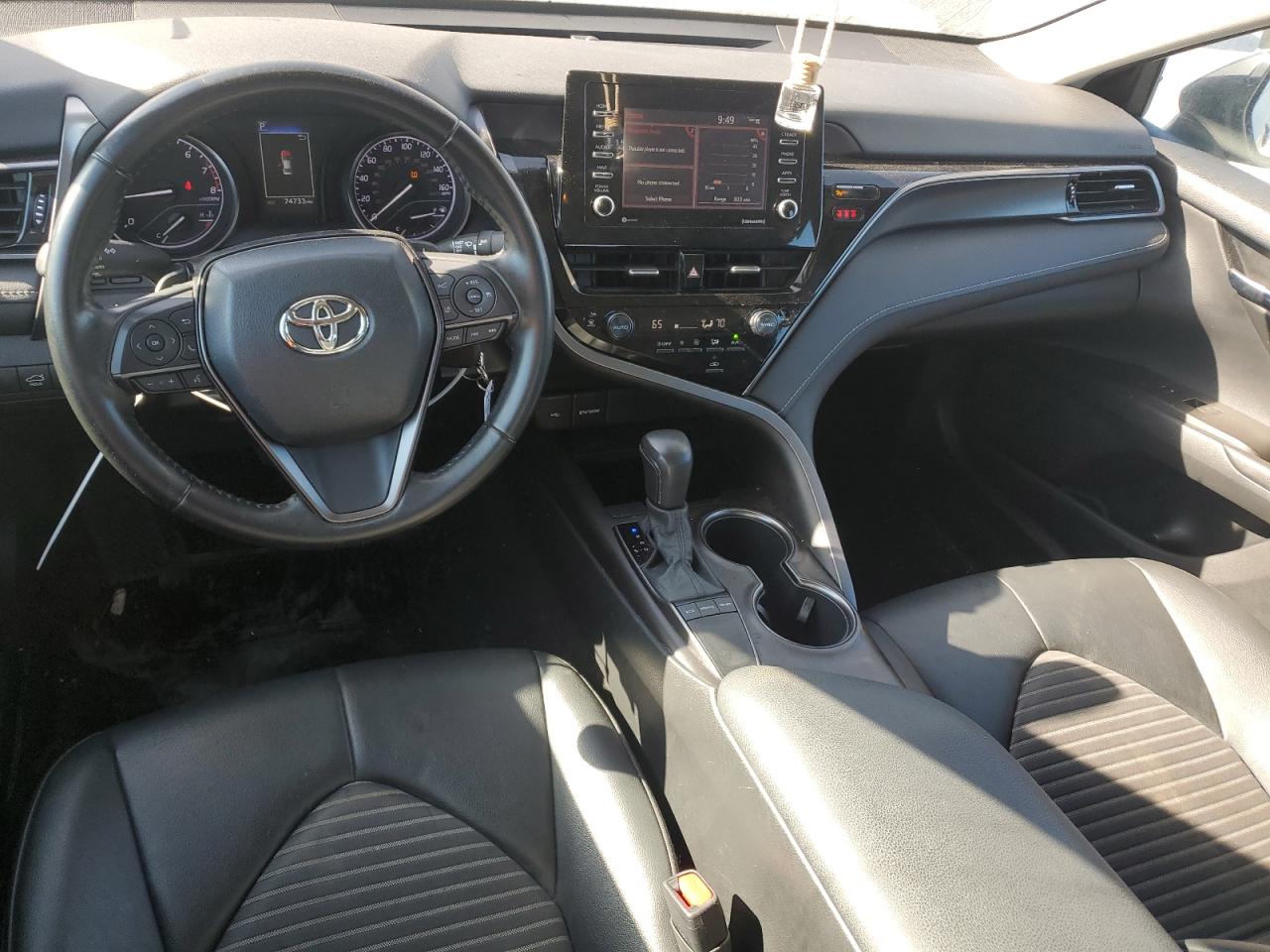 2022 Toyota Camry - Image 8