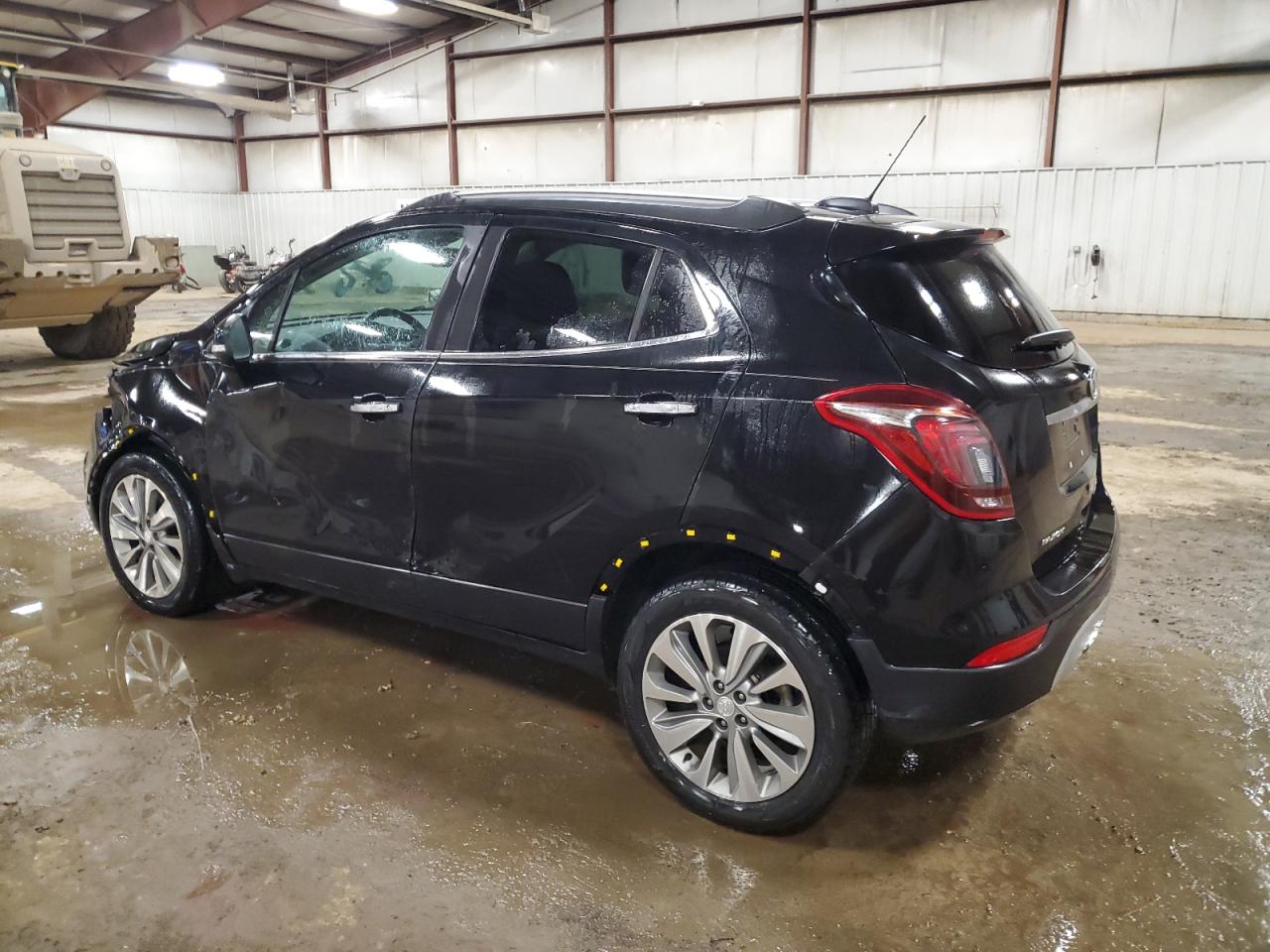 VIN KL4CJASB4JB647841 2018 BUICK ENCORE no.2