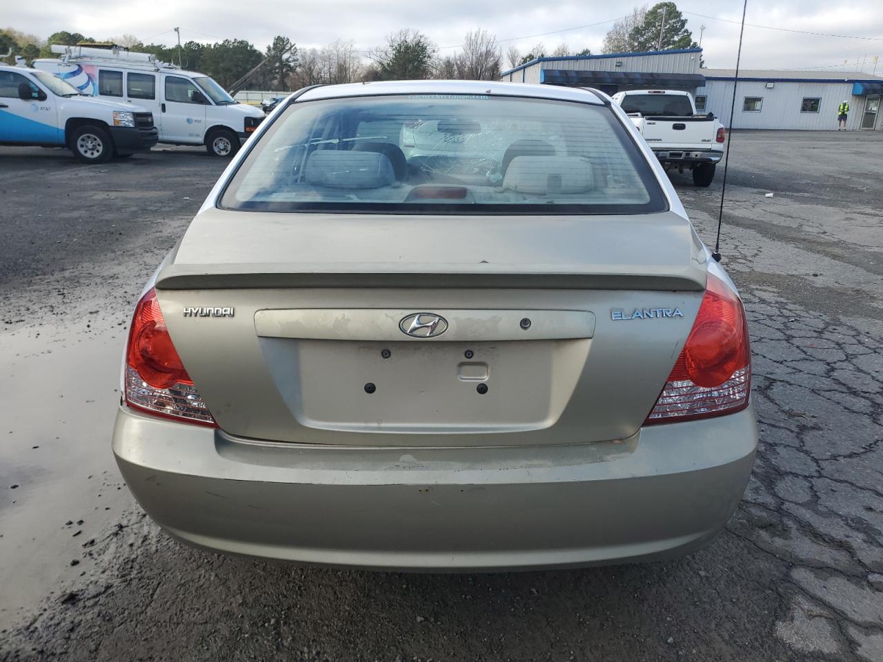 2004 Hyundai Elantra Gls VIN: KMHDN46D64U769018 Lot: 86807924
