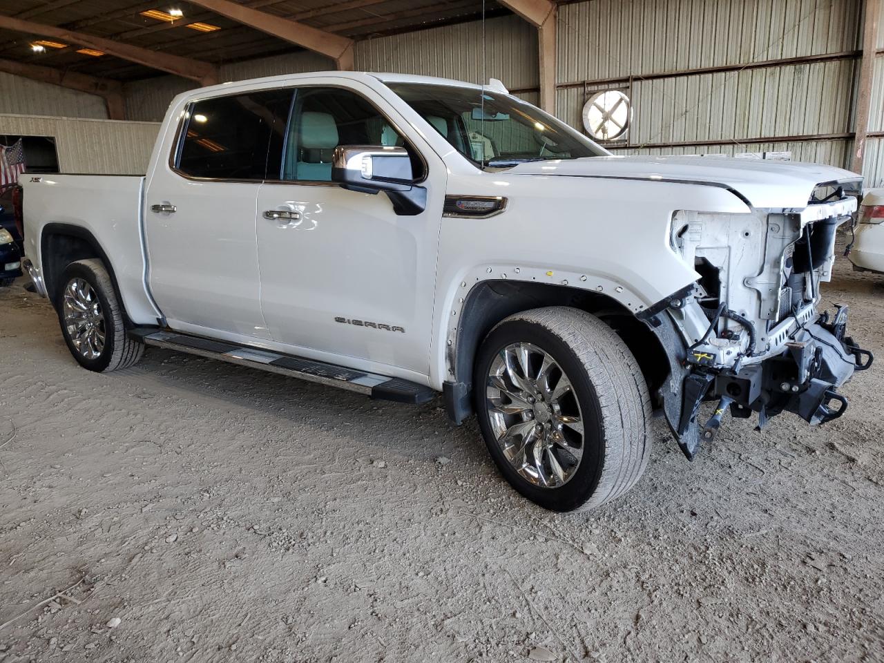 2021 GMC Sierra - Image 4