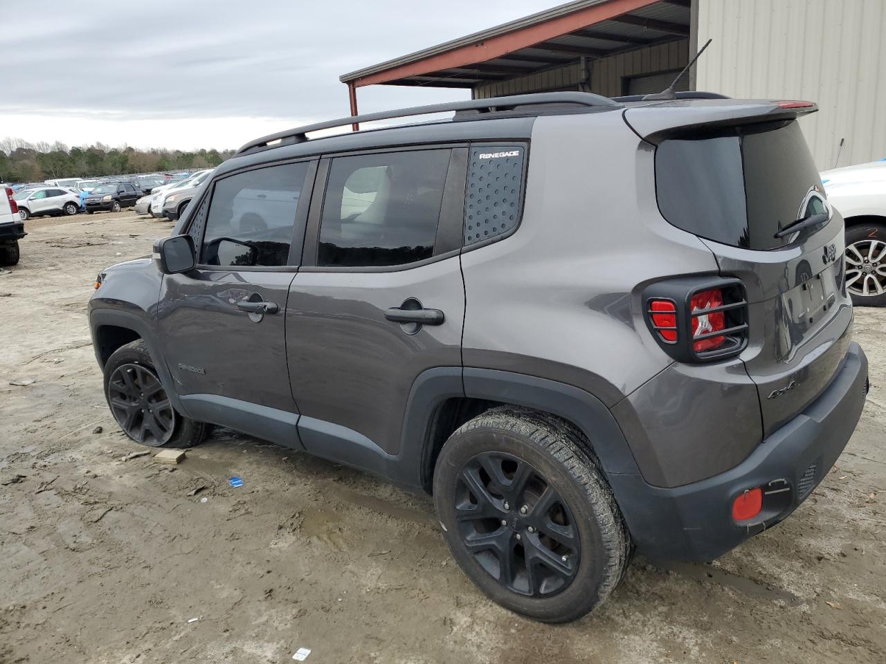2016 Jeep Renegade - Image 2