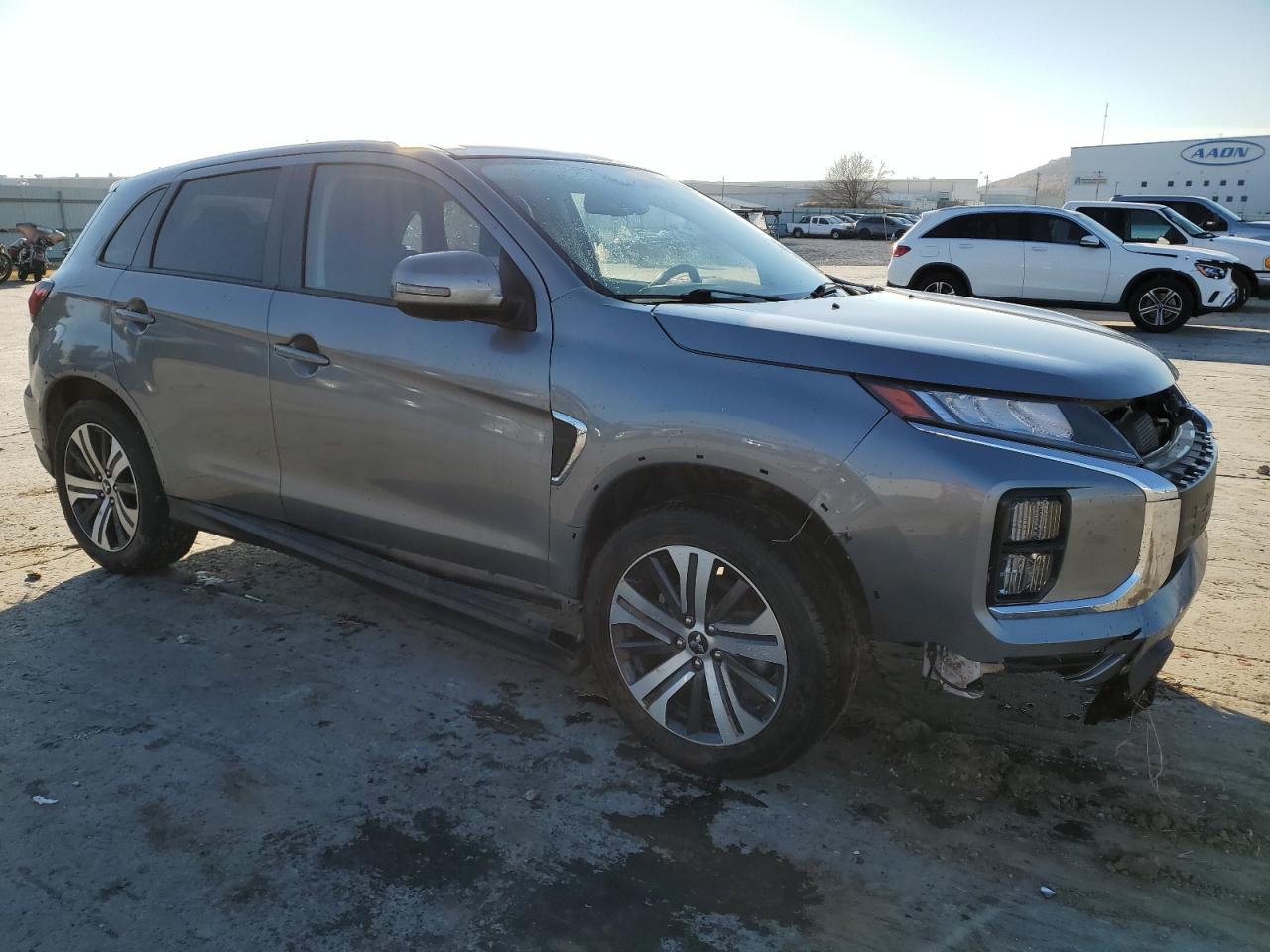 2021 Mitsubishi Outlander - Image 4