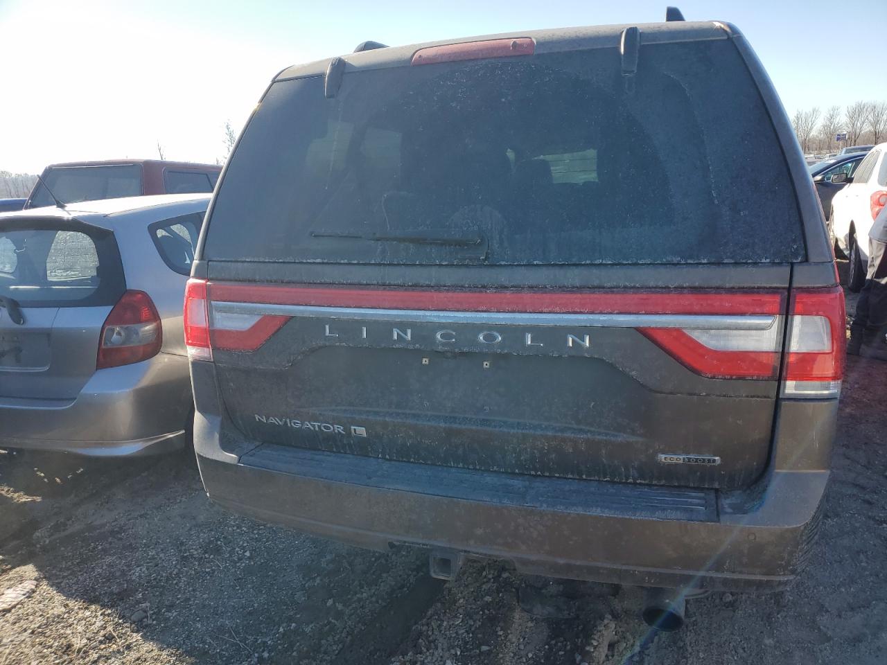 2016 Lincoln Navigator - Image 6