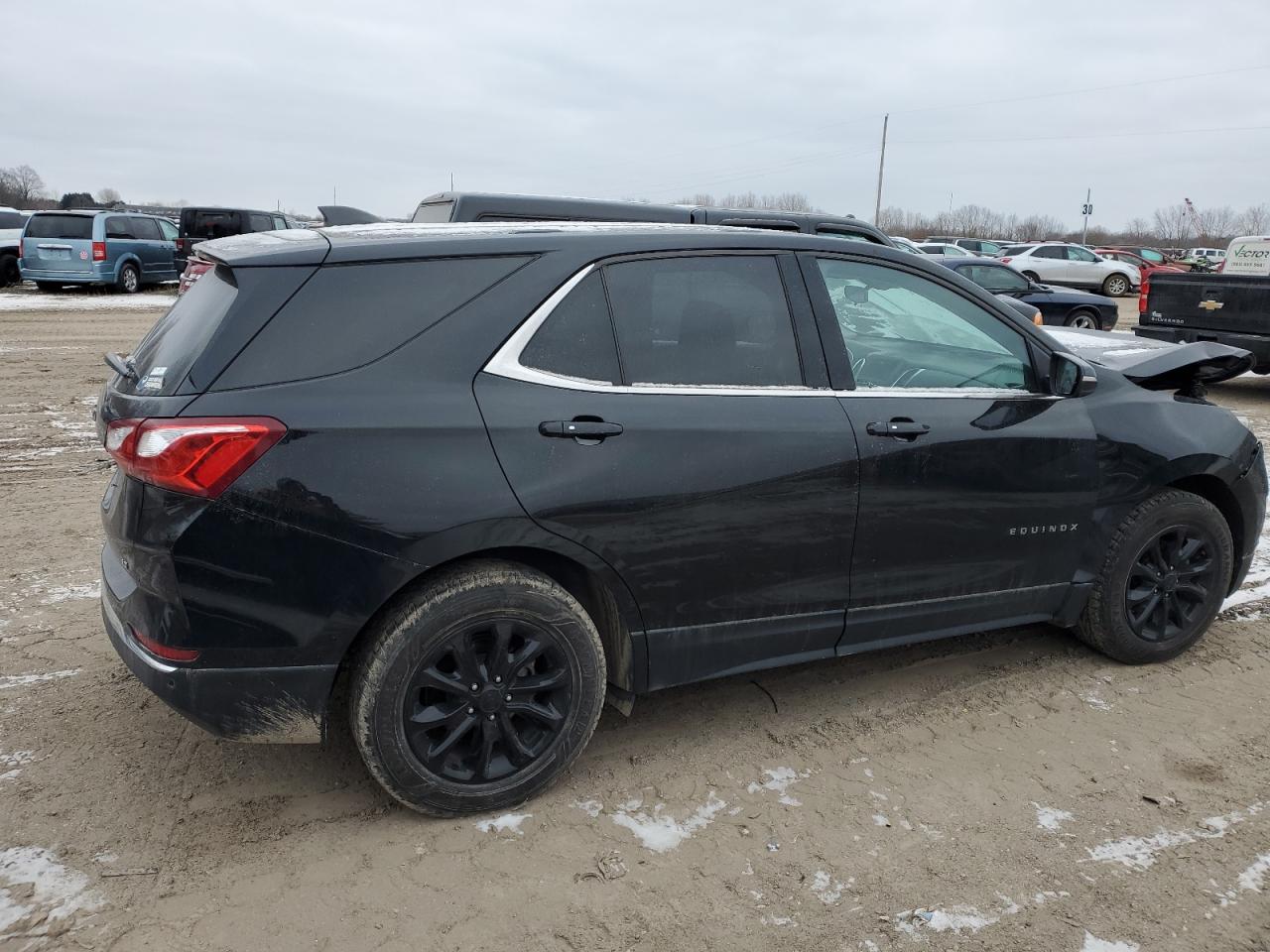 VIN 2GNAXKEV0K6107115 2019 CHEVROLET EQUINOX no.3