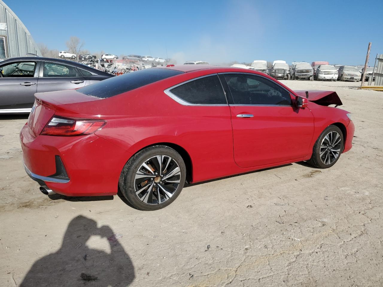 VIN 1HGCT1B82GA007048 2016 HONDA ACCORD no.3