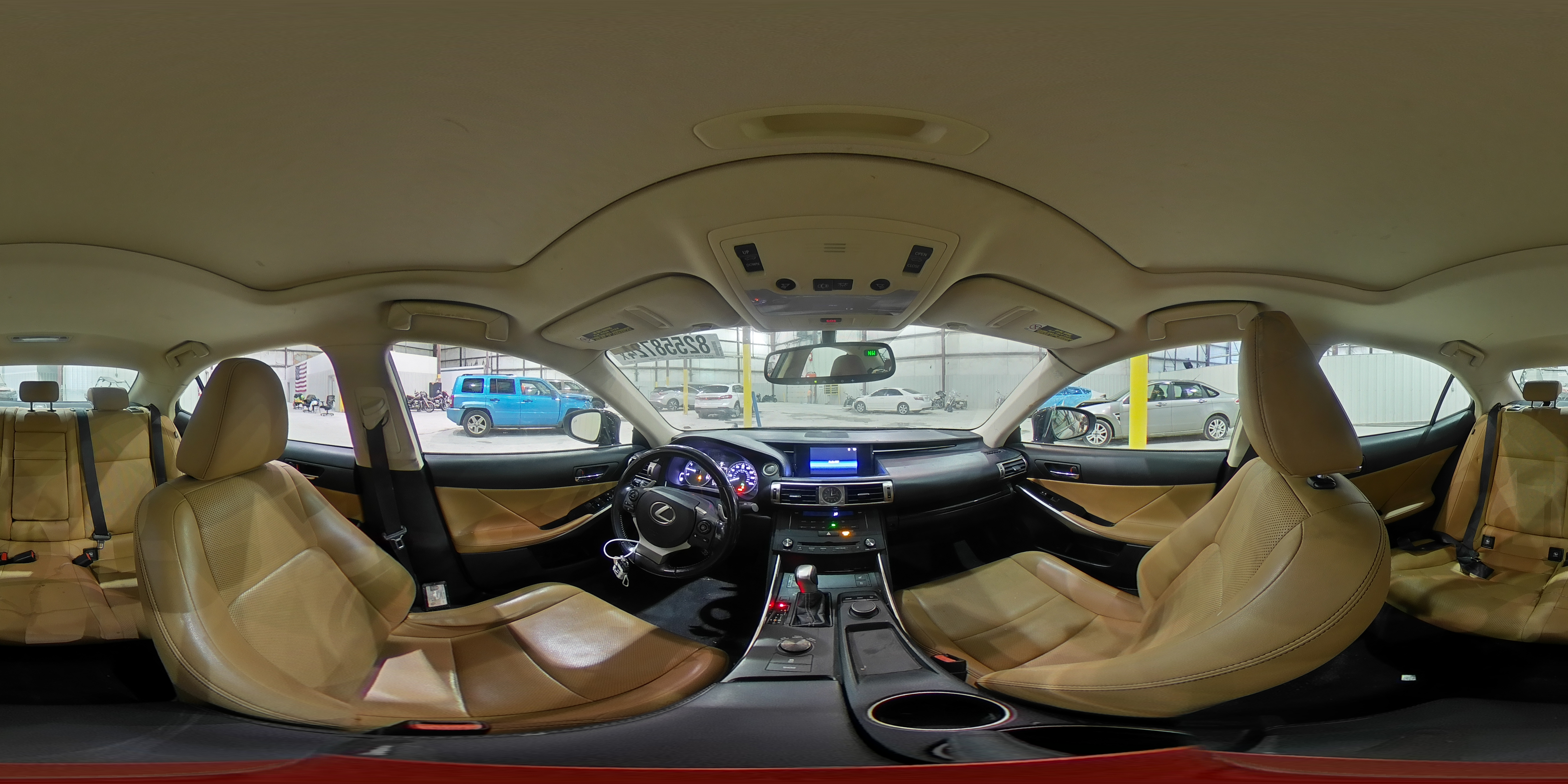 2016 Lexus IS - Image 14