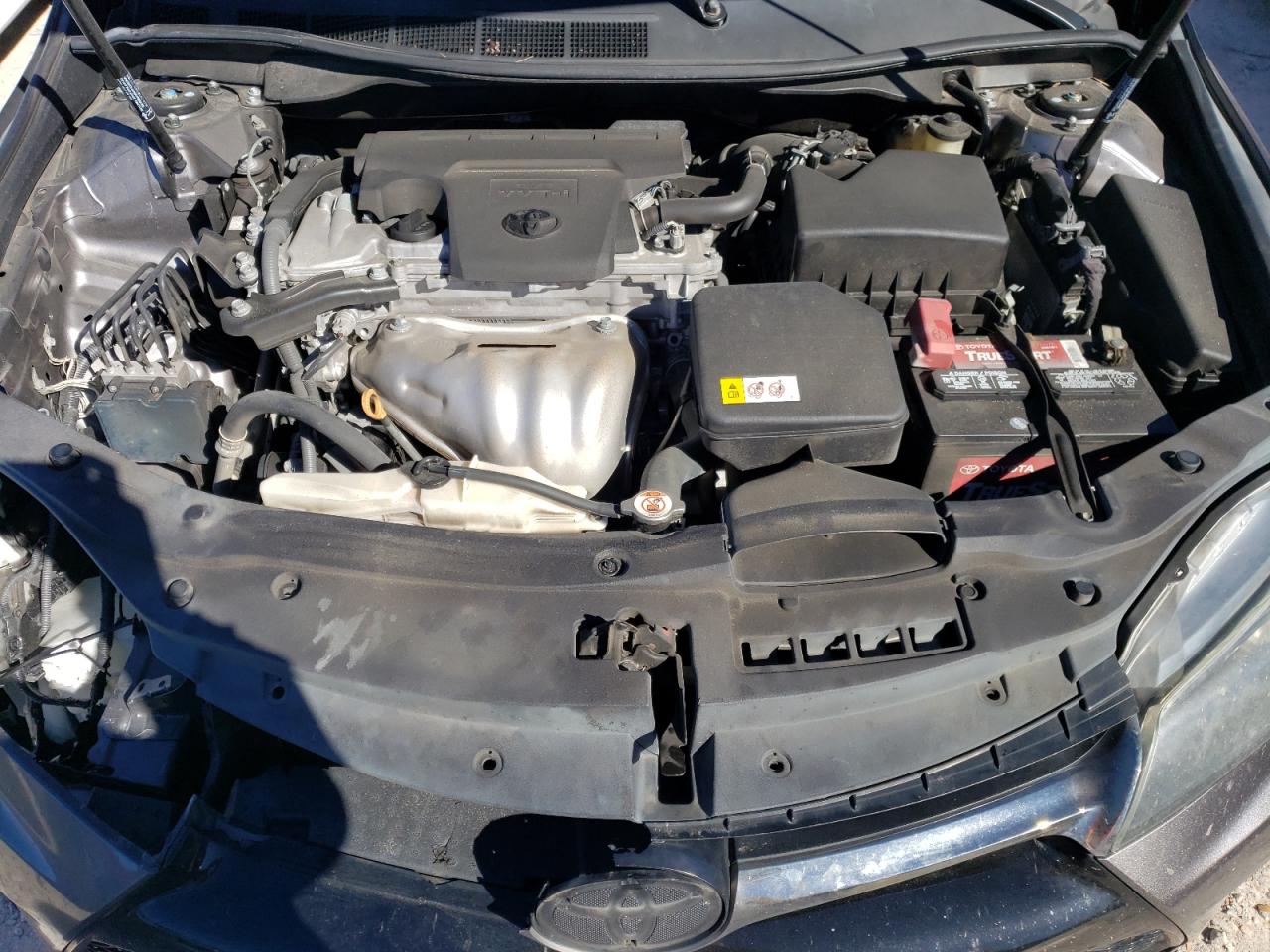 2017 Toyota Camry - Image 11