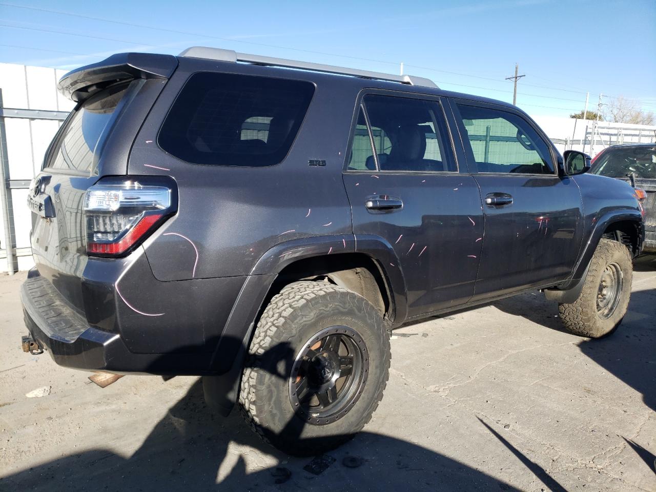 VIN JTEBU5JR4G5301421 2016 TOYOTA 4RUNNER no.3