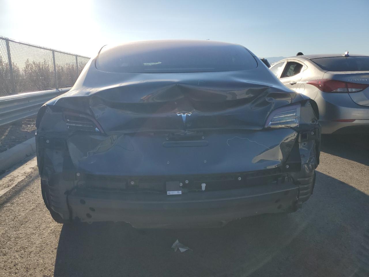 2018 Tesla Model 3 VIN: 5YJ3E1EA2JF041304 Lot: 83662174