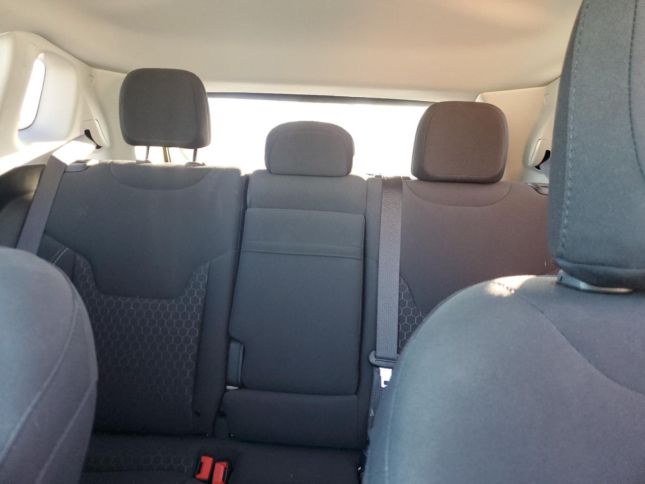 2019 Jeep Compass Sport VIN: 3C4NJDAB6KT792669 Lot: 83005264