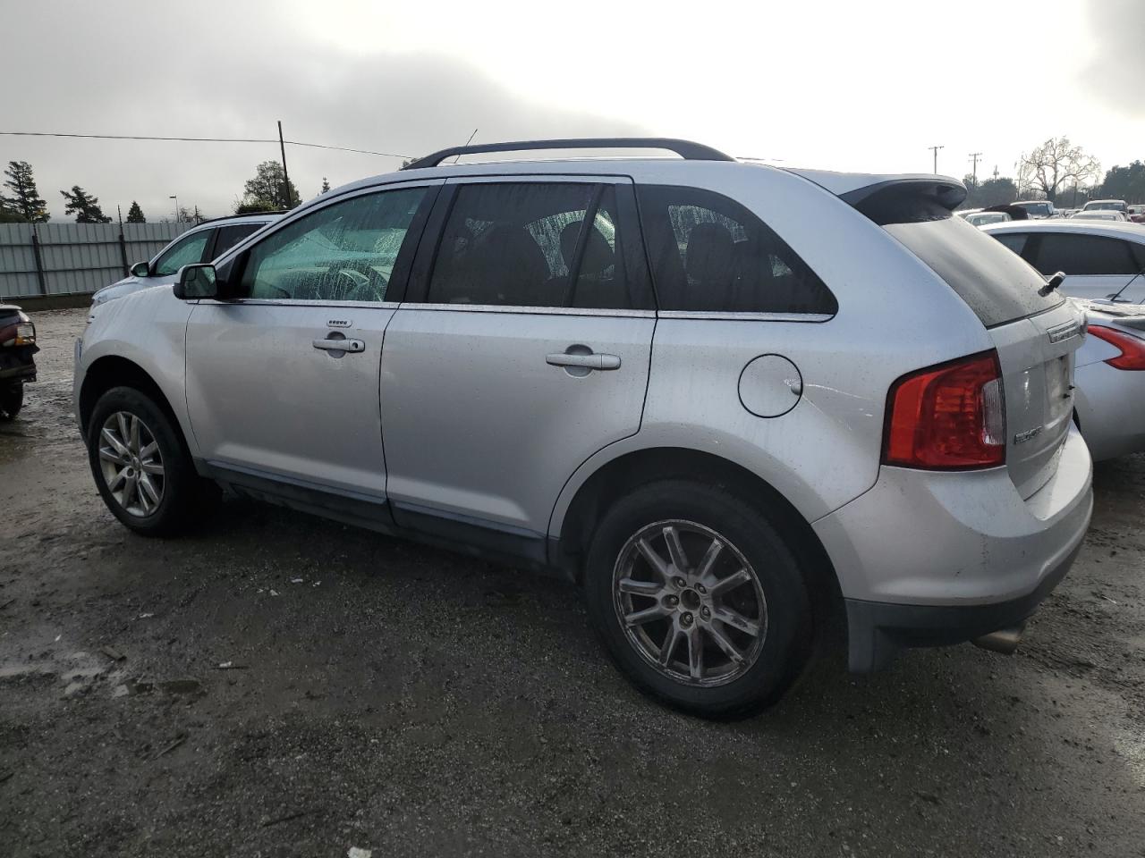 VIN 2FMDK4KC2DBC50625 2013 FORD EDGE no.2