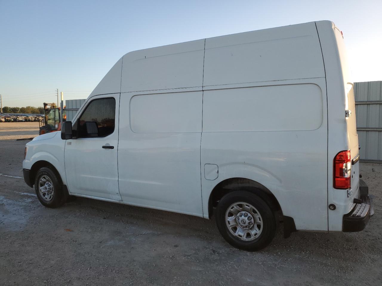 2018 Nissan NV - Image 2
