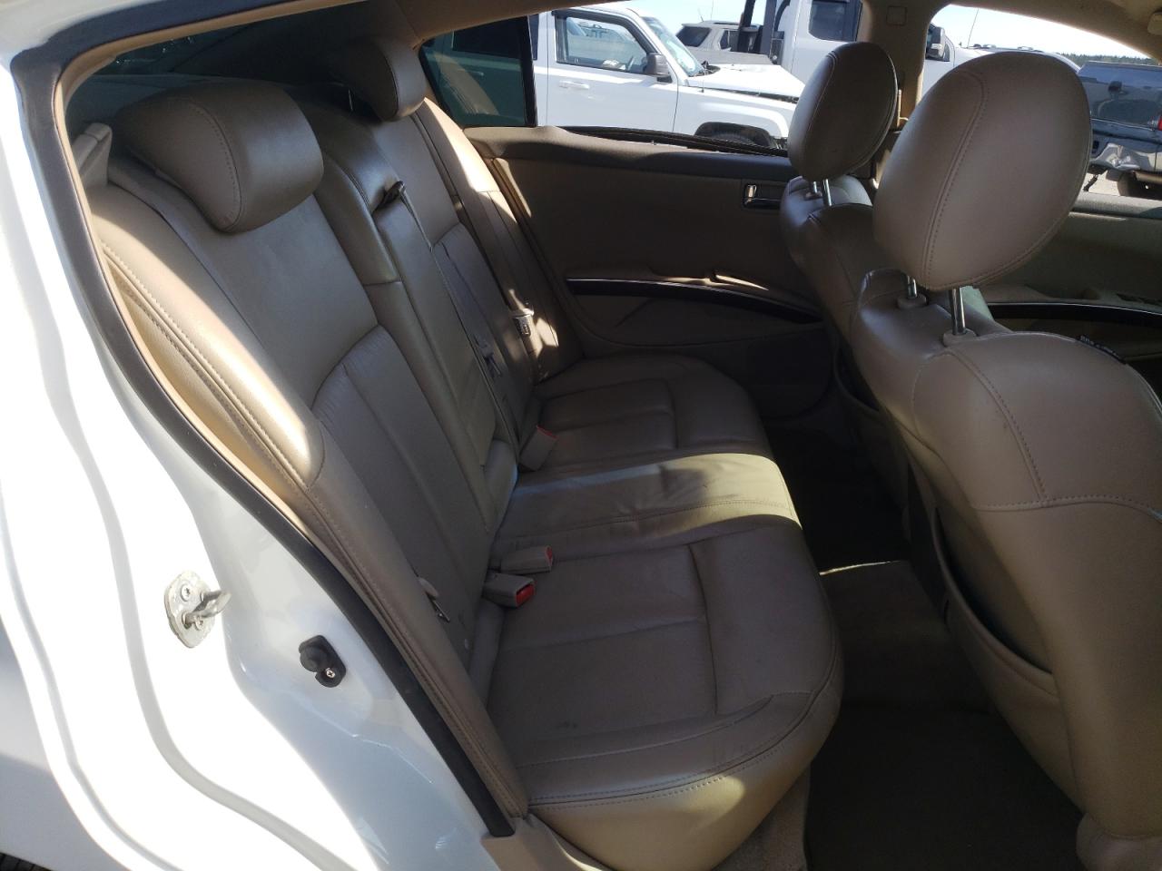2007 Nissan Maxima - Image 10