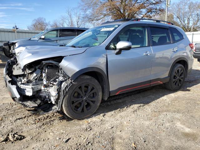  SUBARU FORESTER 2019 Серебристый