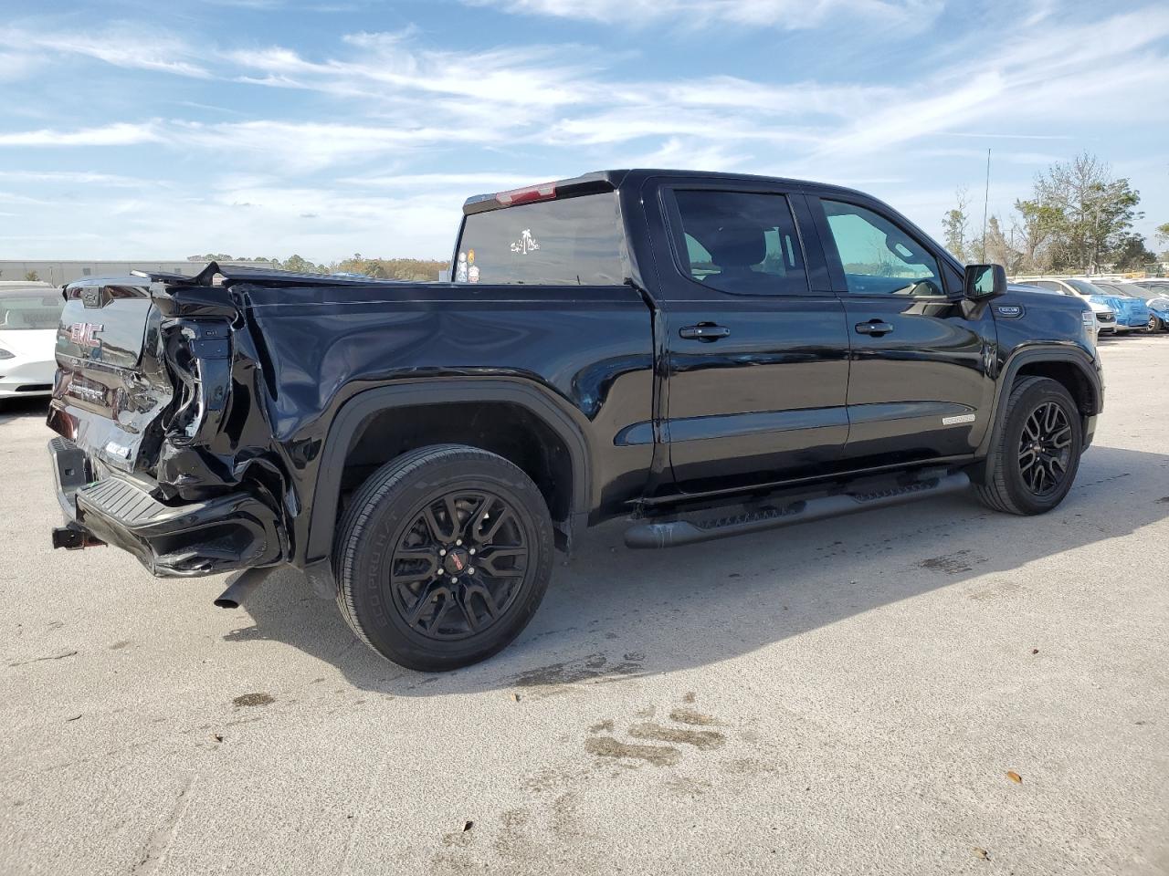 2021 GMC Sierra - Image 3