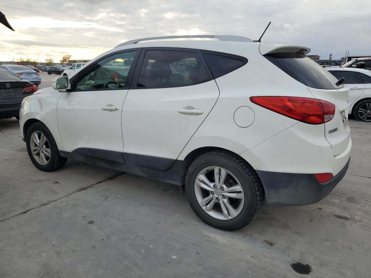 VIN KM8JU3AC2DU578999 2013 HYUNDAI TUCSON no.2