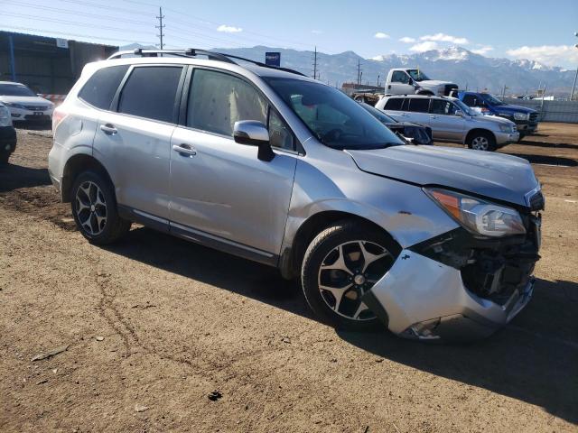  SUBARU FORESTER 2015 Серебристый