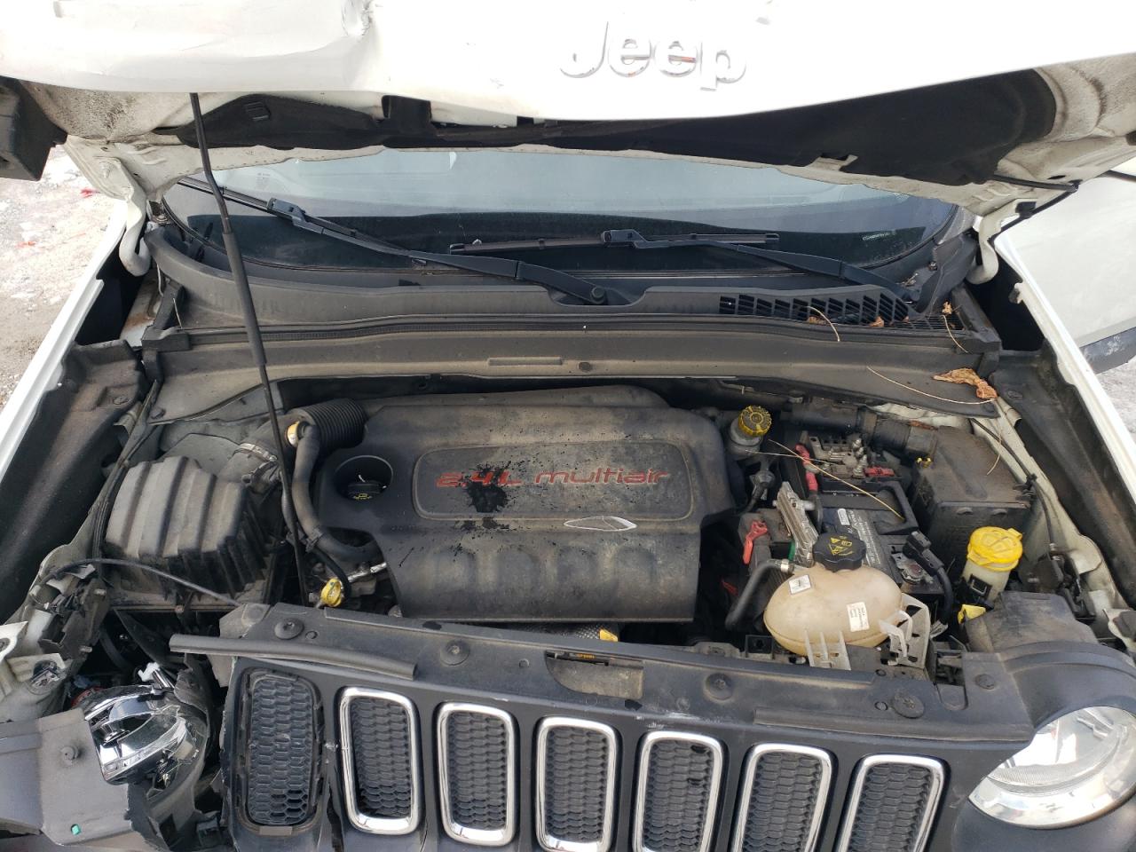 VIN ZACCJABB8HPE91261 2017 JEEP RENEGADE no.12