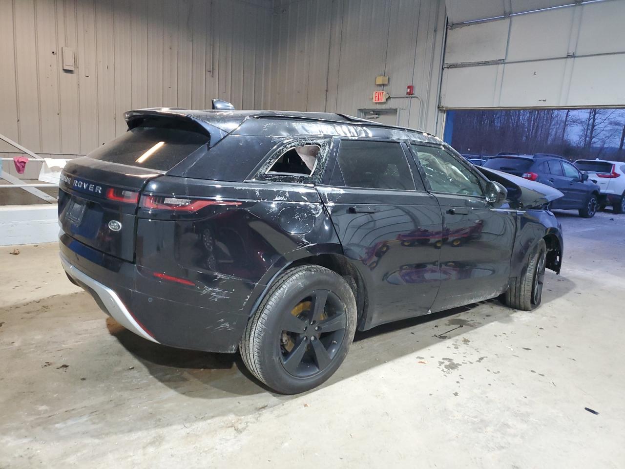 2020 Land Rover Range Rover - Image 3