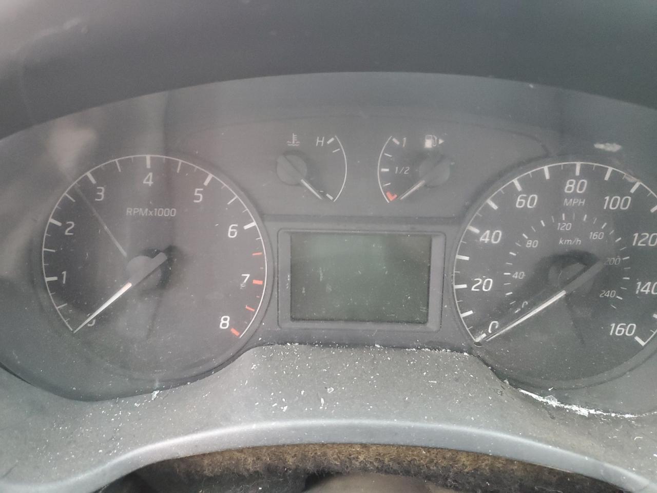 2013 Nissan Sentra - Image 9